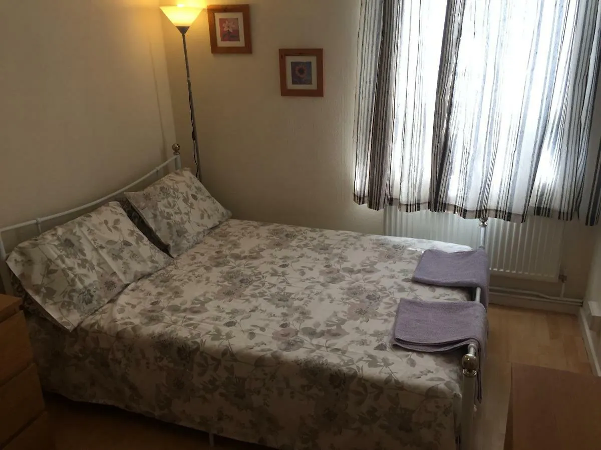 Two Bedroom Apartment In Royal Greenwich London 0*,  United Kingdom