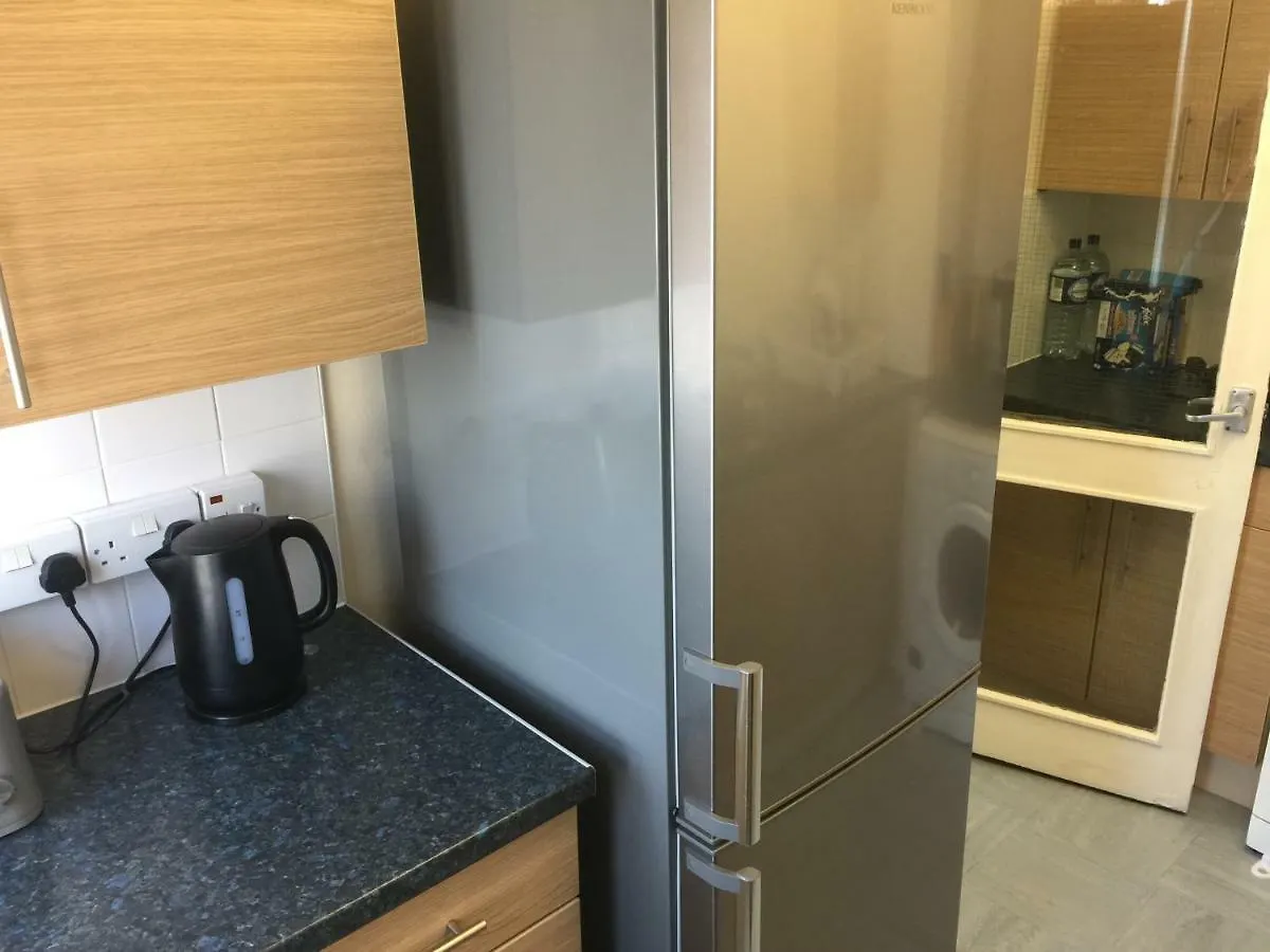 Two Bedroom Apartment In Royal Greenwich London